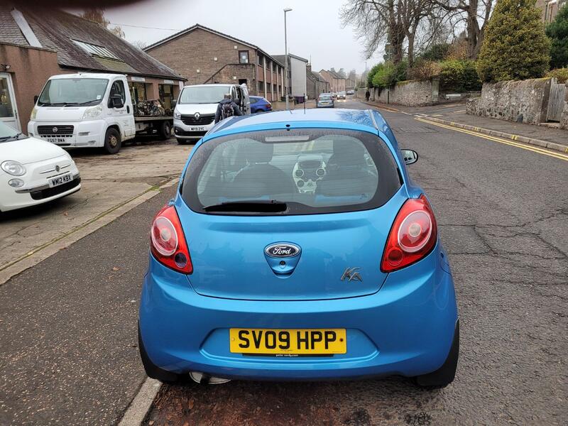 FORD KA