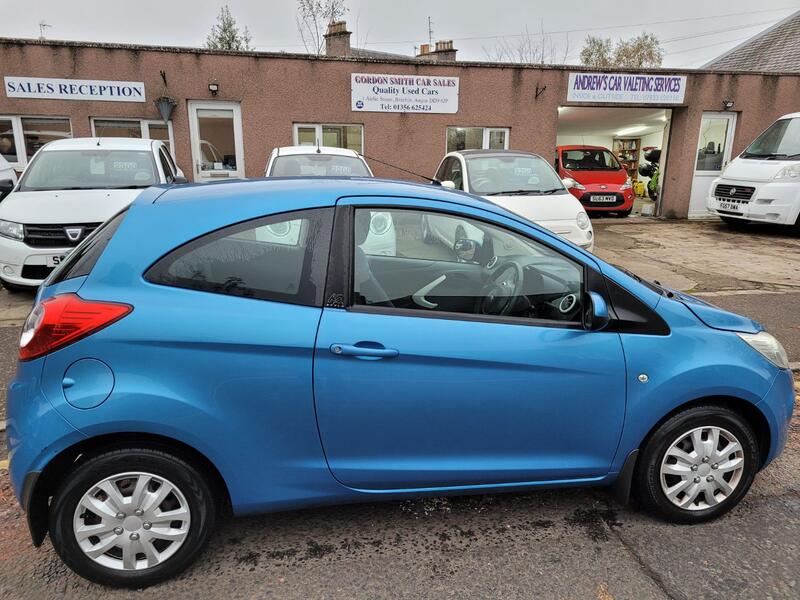 FORD KA