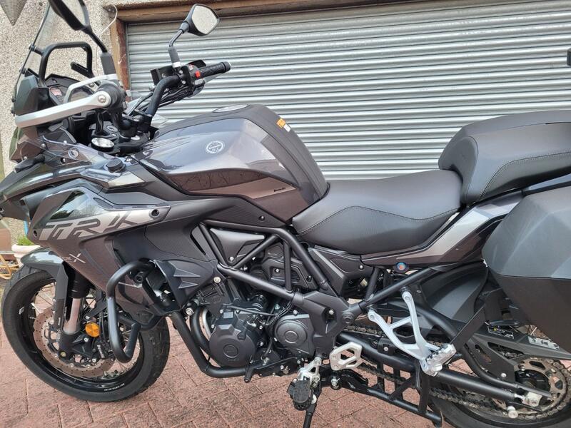BENELLI TRK 502 X
