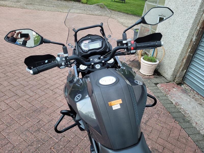 BENELLI TRK 502 X
